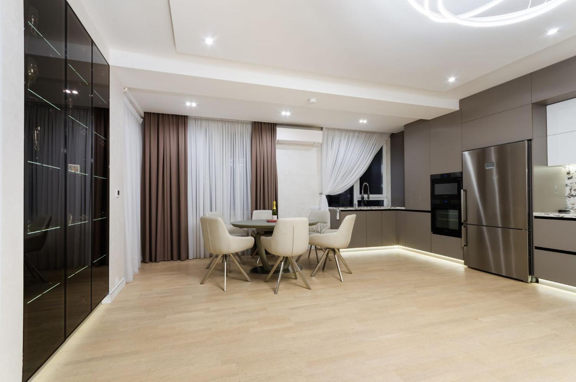 Luxury Apartment Close To The City Centre Kisinyov Kültér fotó